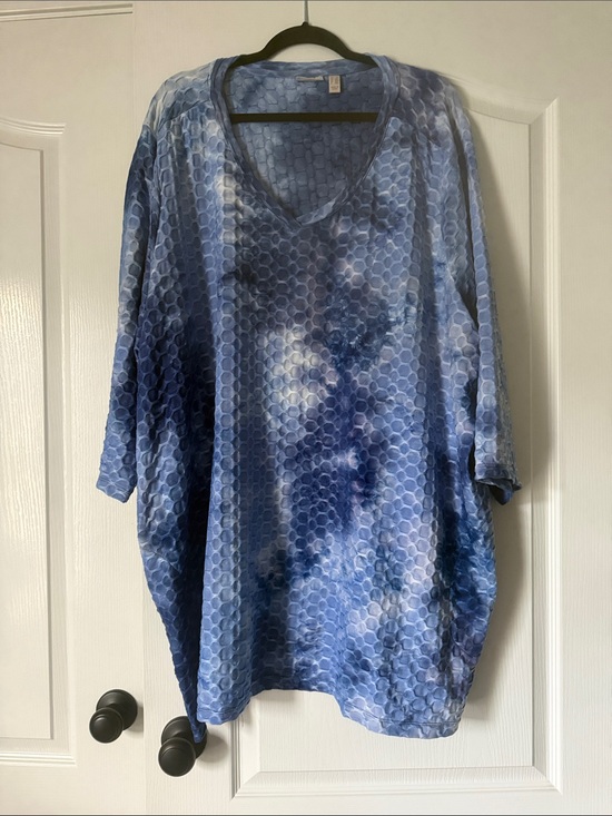 LOGO by Lori Goldstein Tops - LOGO by Lori Goldstein Blue Tie-Dye V-Neck Tunic Size 5X